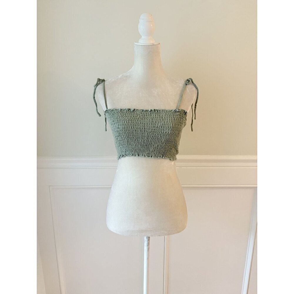 Forever 21 Green Smocked Tie-Strap Crop Top M